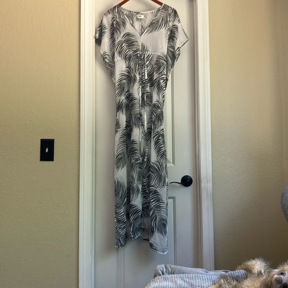 Old Navy Palm Leaf Beach Coverup Kaftan XS